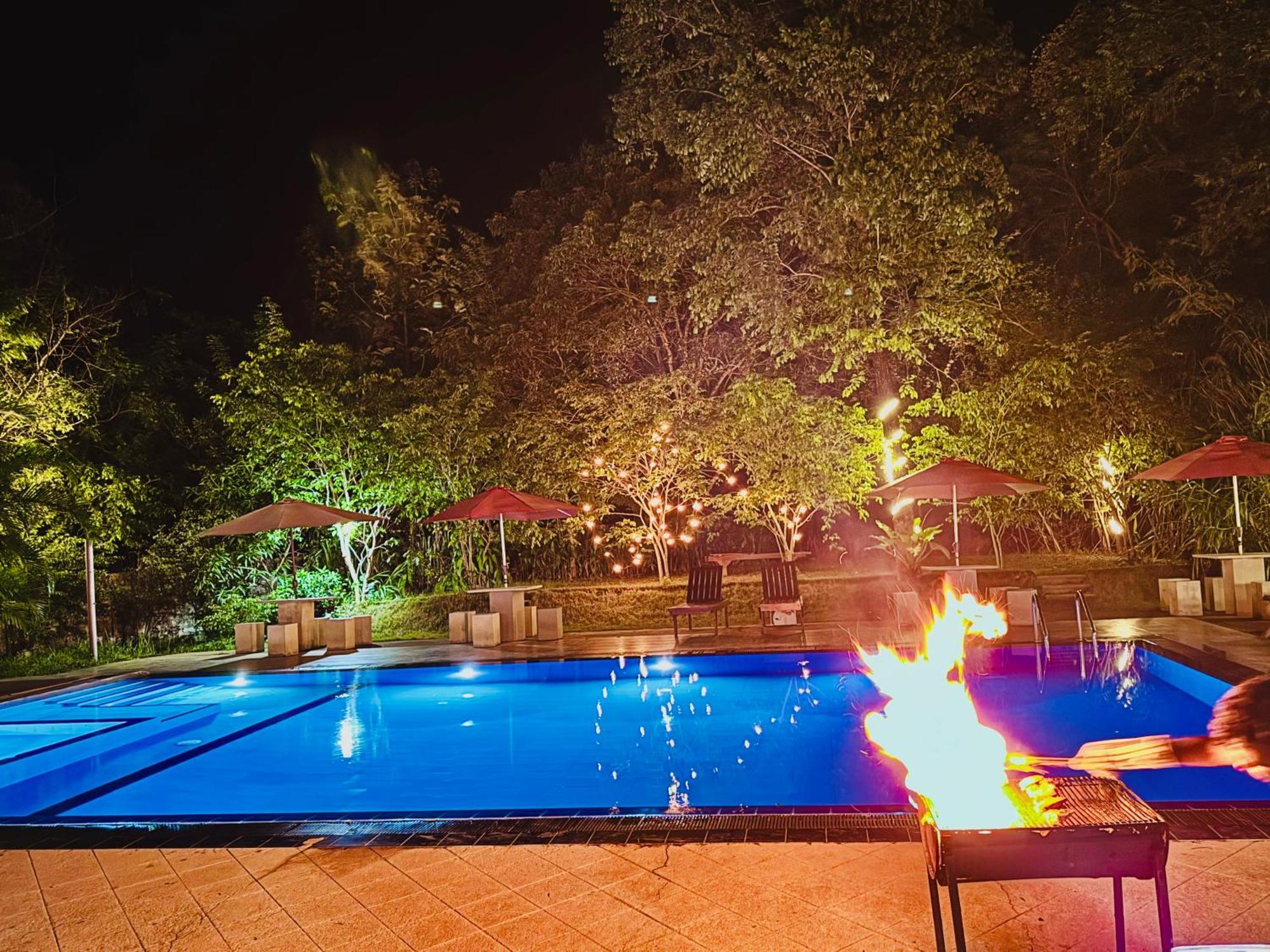 Woodland Sanctuary Hotel Habarana Exterior photo